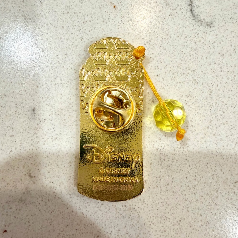 Loungefly Disney Princess Water Bottle Enamel Pin Blind Box - Repunzal - Picture 3 of 5